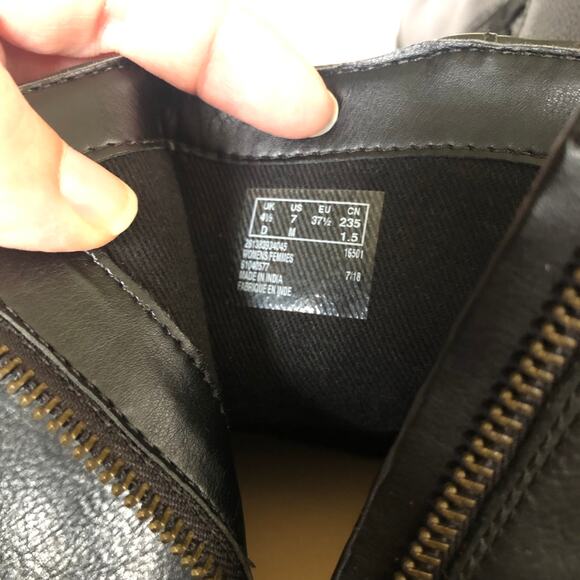 Clarks Maypearl Fawn Fashion Leather Ankle Boot Women’s Size 7 Western Moto Boho - Picture 9 of 15